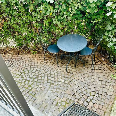 Lovely 2 Room Apartment With Small Garden มิลาน ภายนอก รูปภาพ