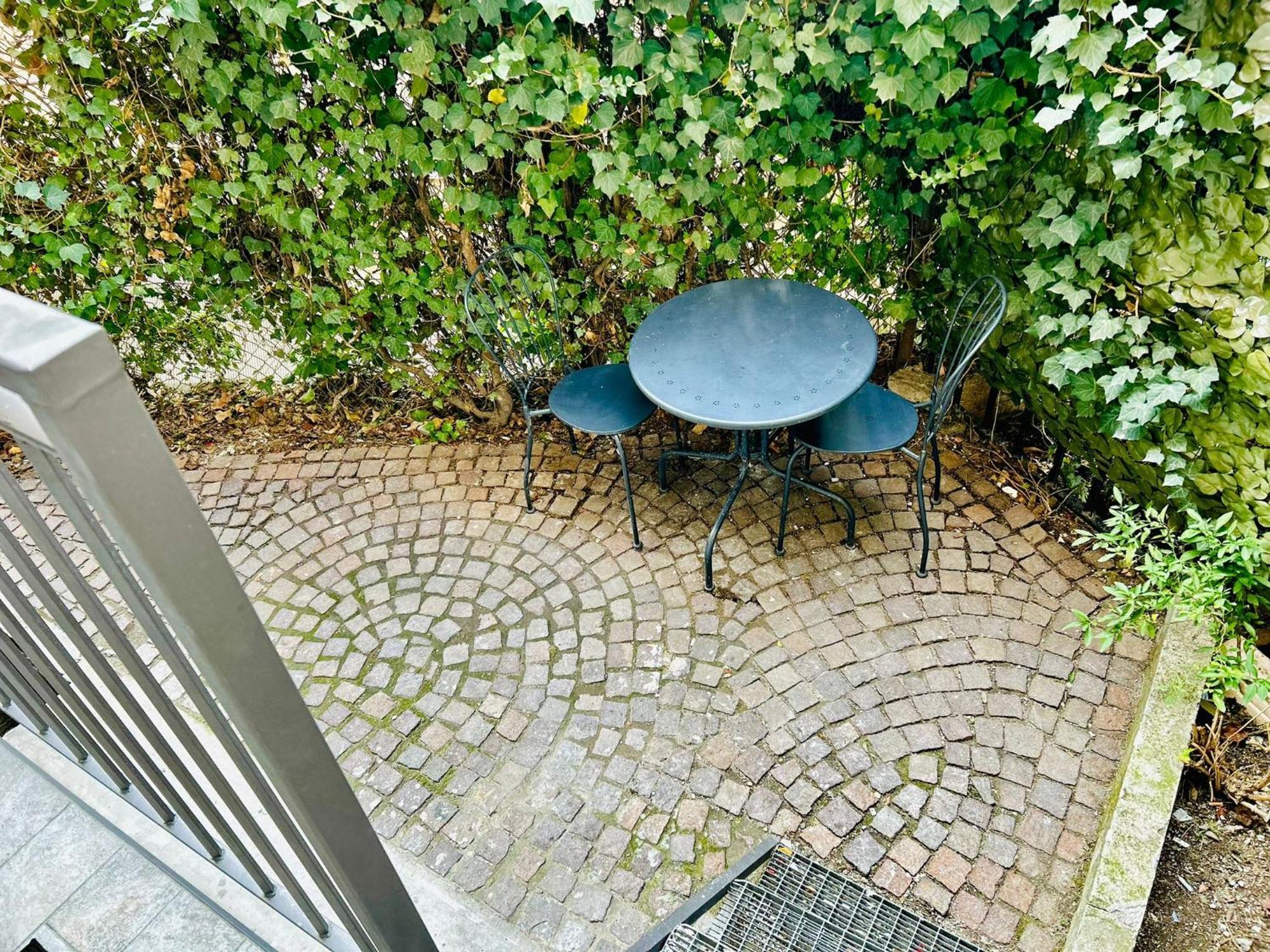Lovely 2 Room Apartment With Small Garden มิลาน ภายนอก รูปภาพ